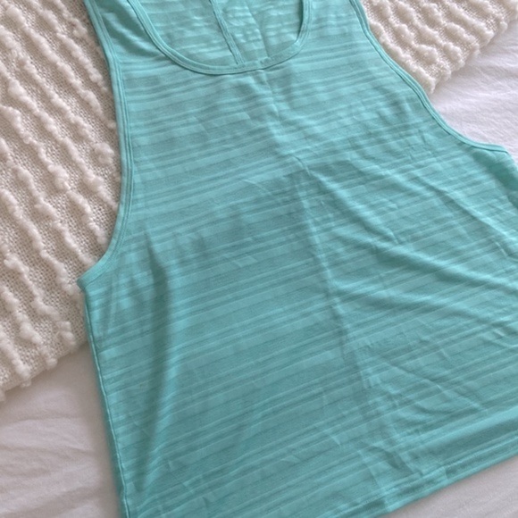 Forever 21 Striped Lightweight Cut Out Athletic Tank | Size L - Picture 4 of 7